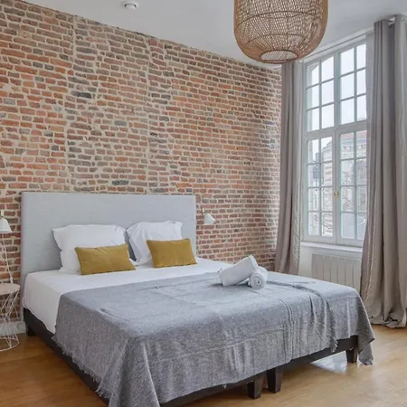 Nocnoc - Le Baryton, Monnaie